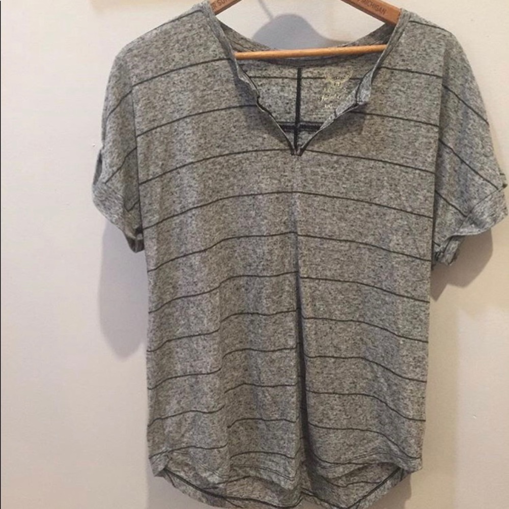 Gray and black tee shirt